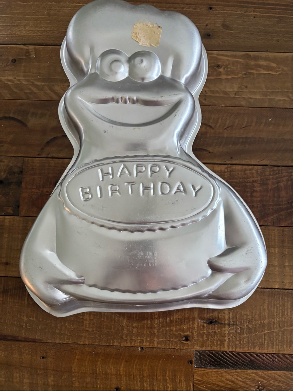 Wilton Silver Cookie Monster Happy Birthday Character Cake Pan